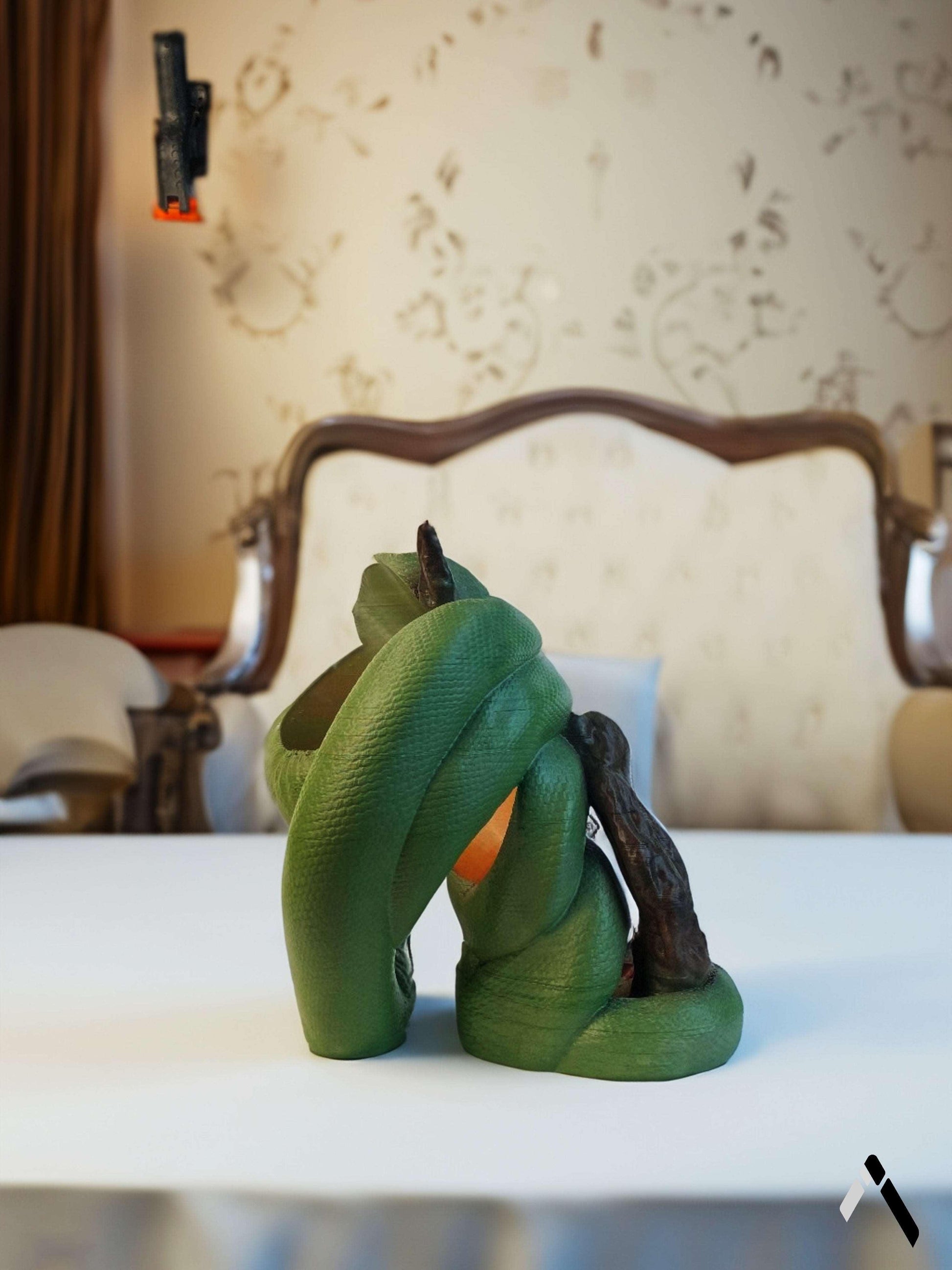 Pyhton Wine Bottle Holder Archadia