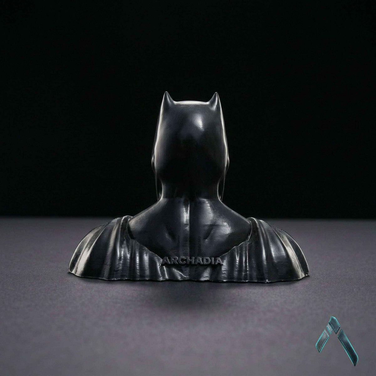 Batman Dark Knight Bust Sculpture | Premium Glossy Black | DC Collectible