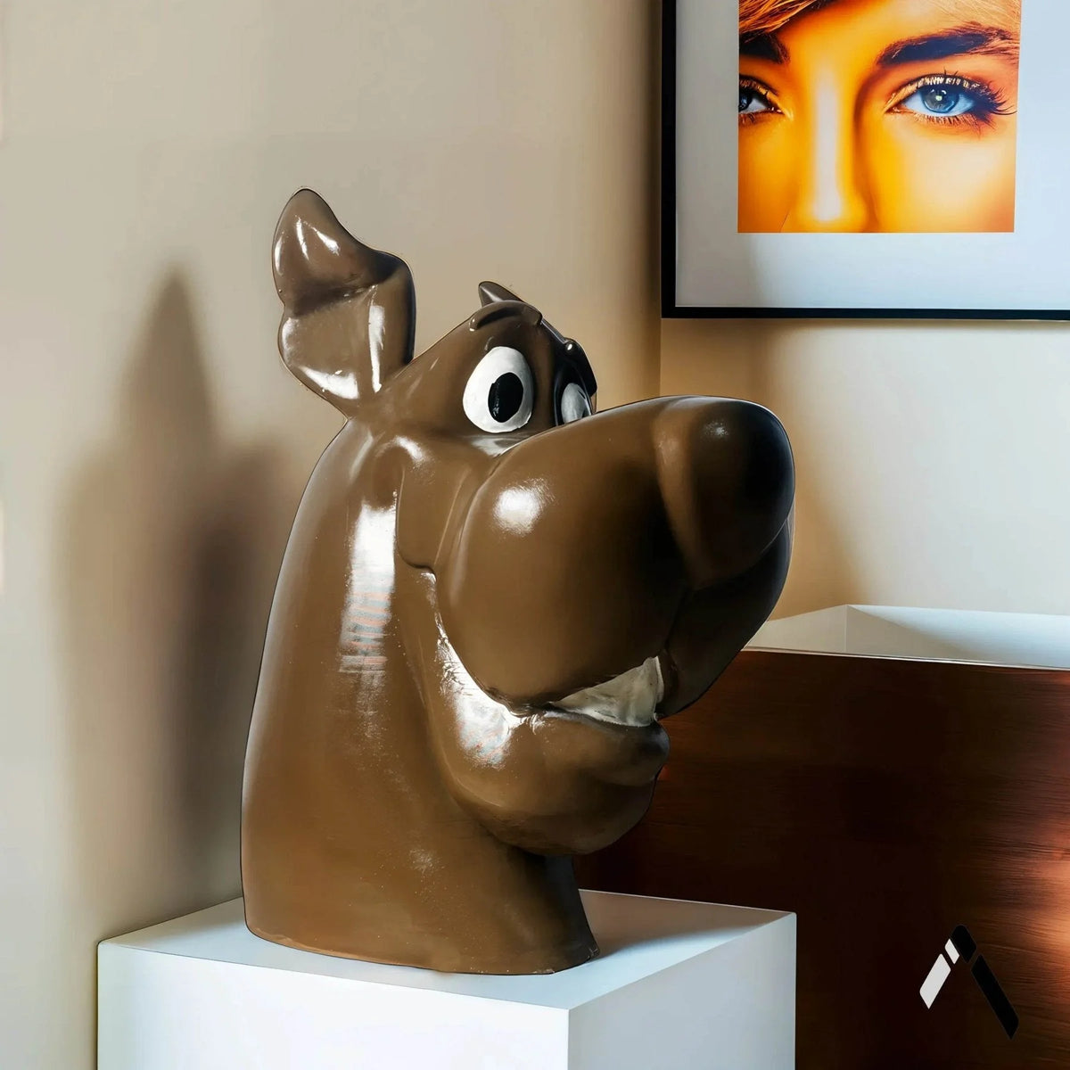 Scooby-Doo Head Sculpture Brown Gloss Cartoon Collectible | Archadia