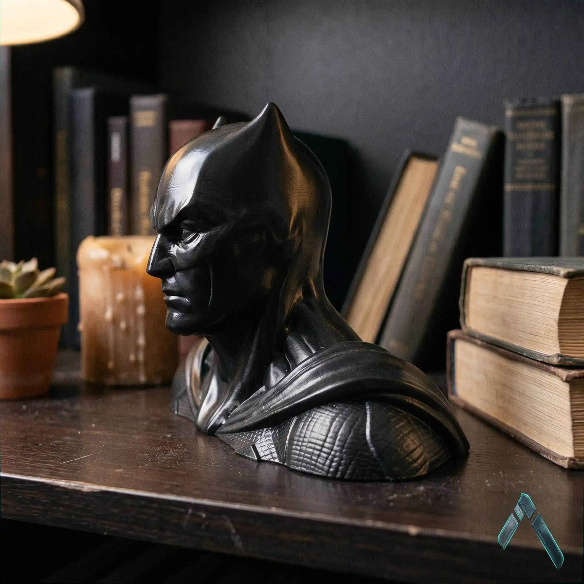 Batman Dark Knight Bust Sculpture | Premium Glossy Black | DC 