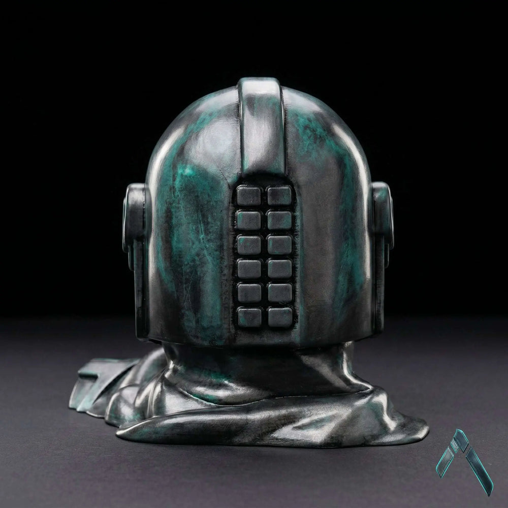 Mandalorian Helmet Sculpture Dark Silver Battle-Worn Star Wars | Archadia