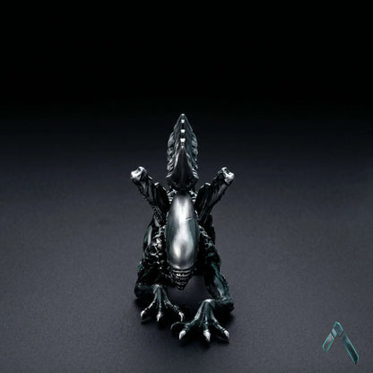 Xenomorph Queen Stalking Pose Figurine | Gunmetal Grey Resin | Alien Collectible India